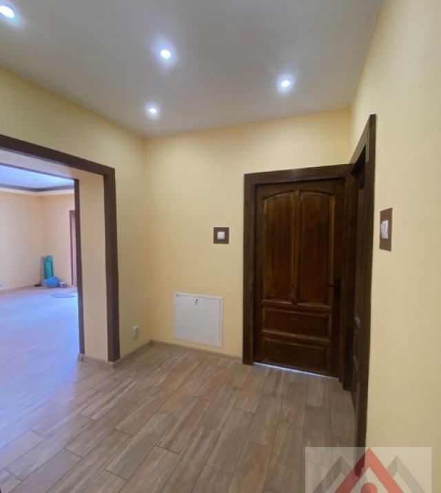 a1315-CasaLuncaSighet07.JPG