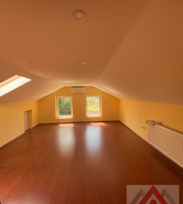 a1315-CasaLuncaSighet16.JPG