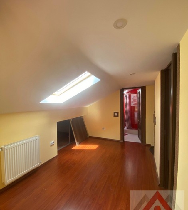 a1315-CasaLuncaSighet19.JPG